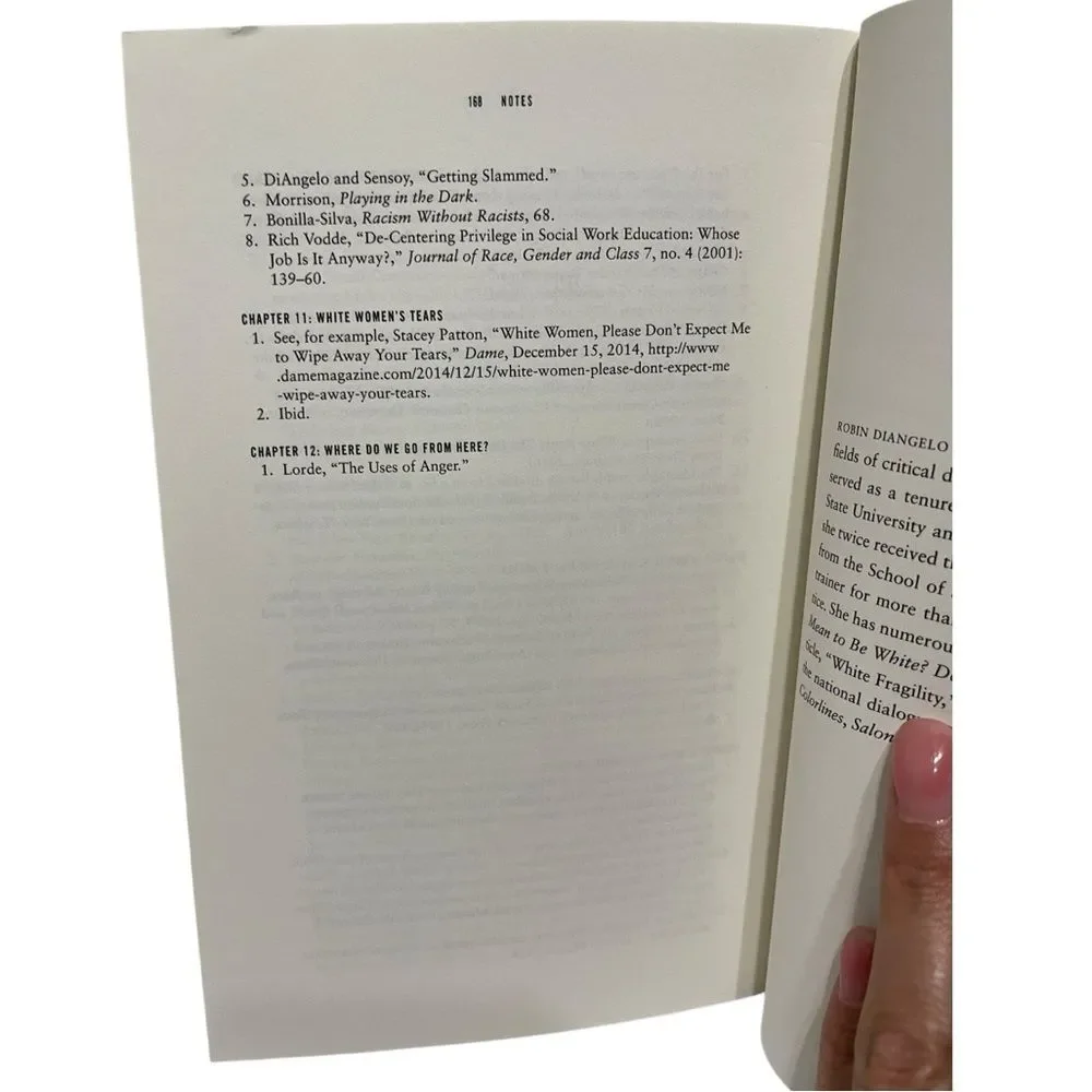 Book White Fragility: Why It's So Hard for White People to Talk About Racism